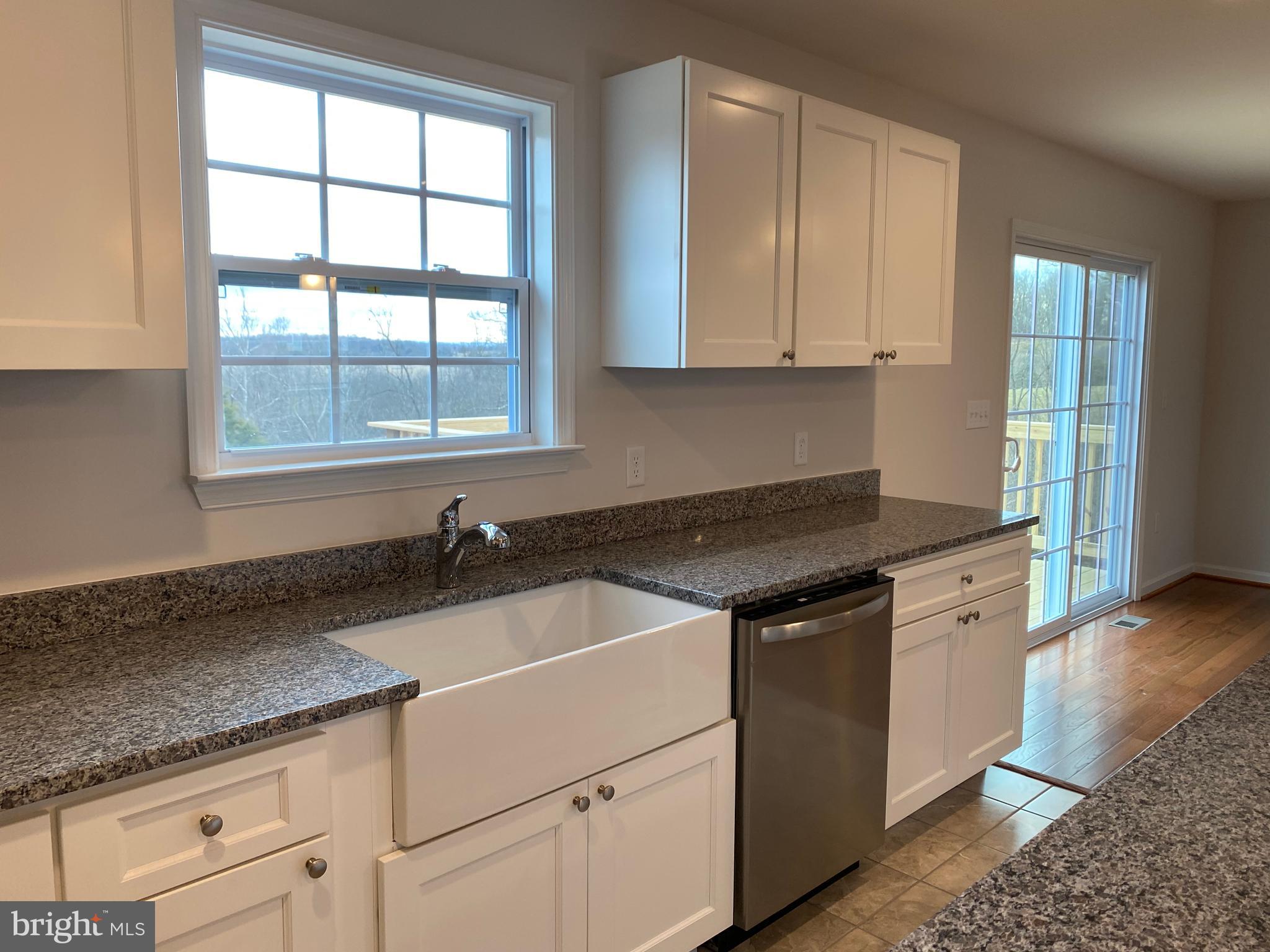 3141 Apple Pie Ridge Road Winchester, VA 22603 - Photo 8 of 47 Photo Similar