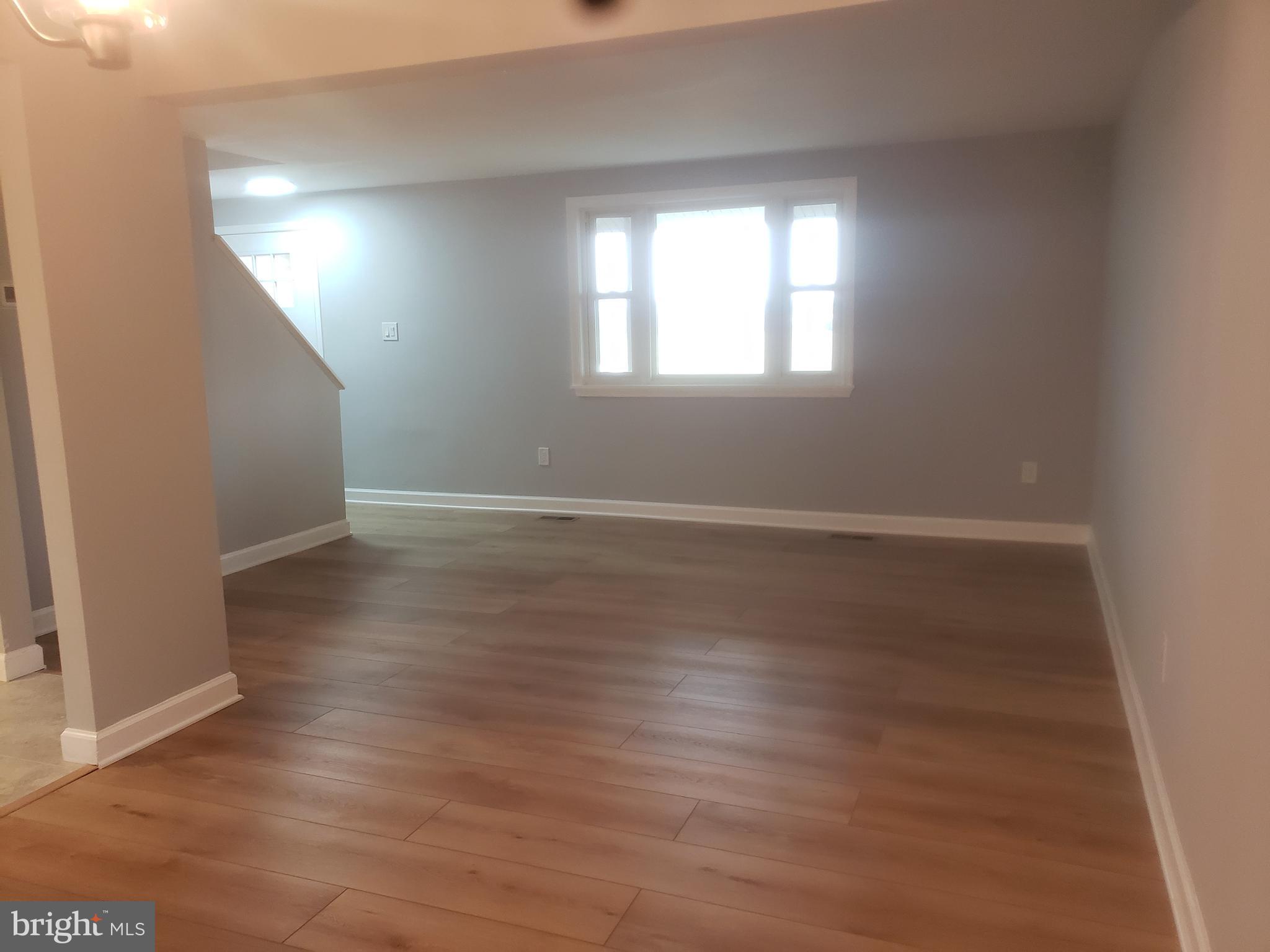 5 Crum Road Walkersville, MD 21793 - Photo 3 of 20 Living room