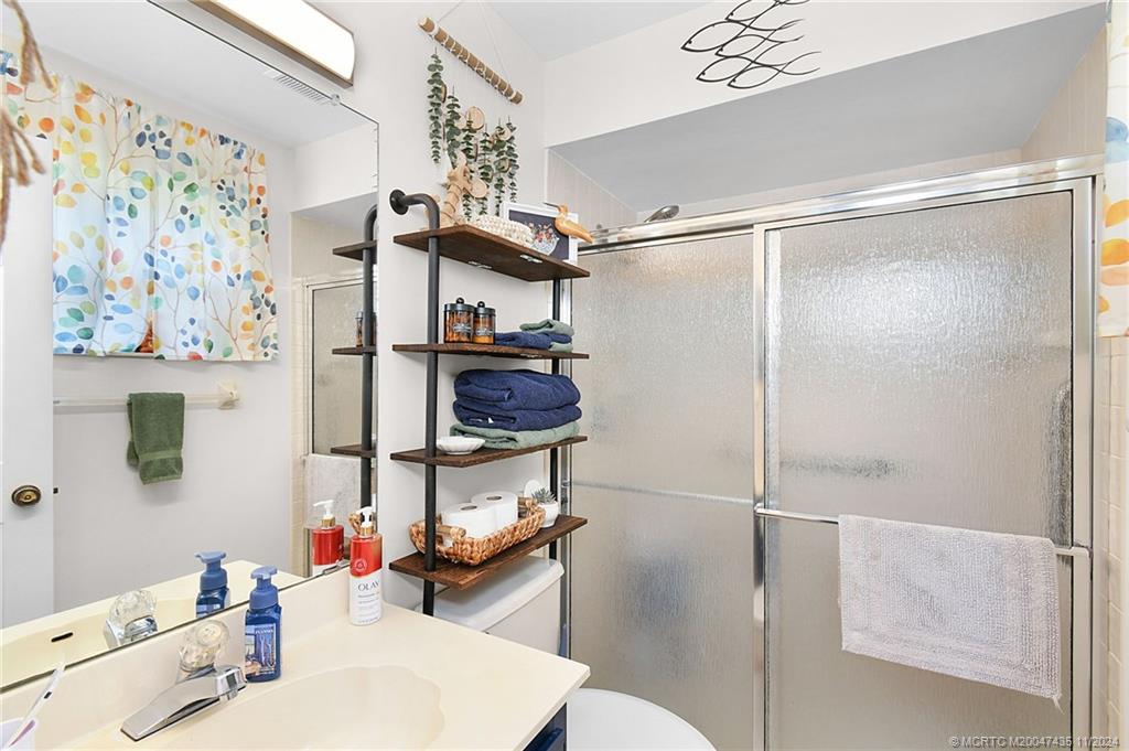 2351 Southeast Jackson Street Stuart, FL 34997 - Photo 16 of 32