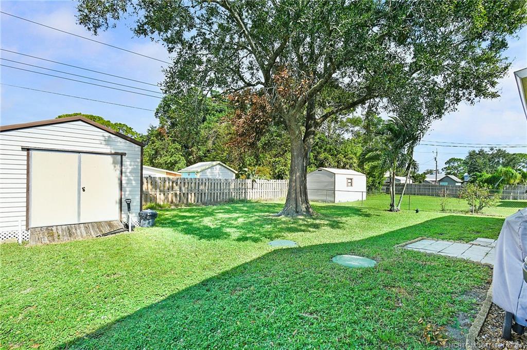 2351 Southeast Jackson Street Stuart, FL 34997 - Photo 27 of 32