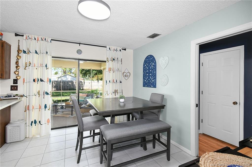 2351 Southeast Jackson Street Stuart, FL 34997 - Photo 6 of 32