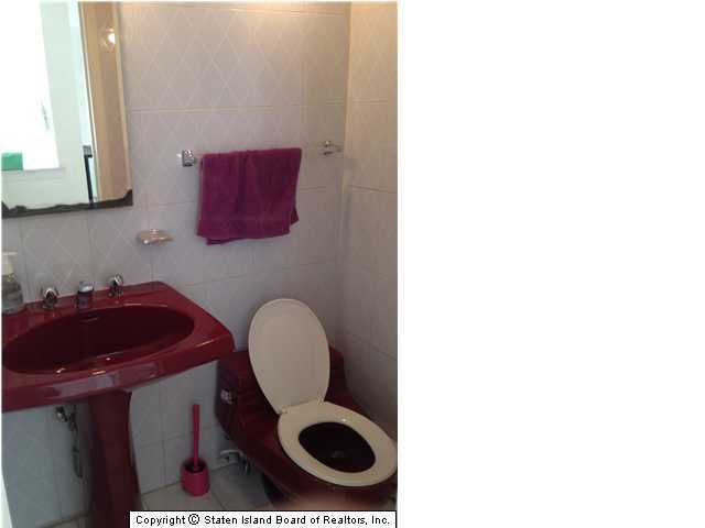 94 Green Valley Road Staten Island, NY 10312 - Photo 6 of 11 Additional Photo