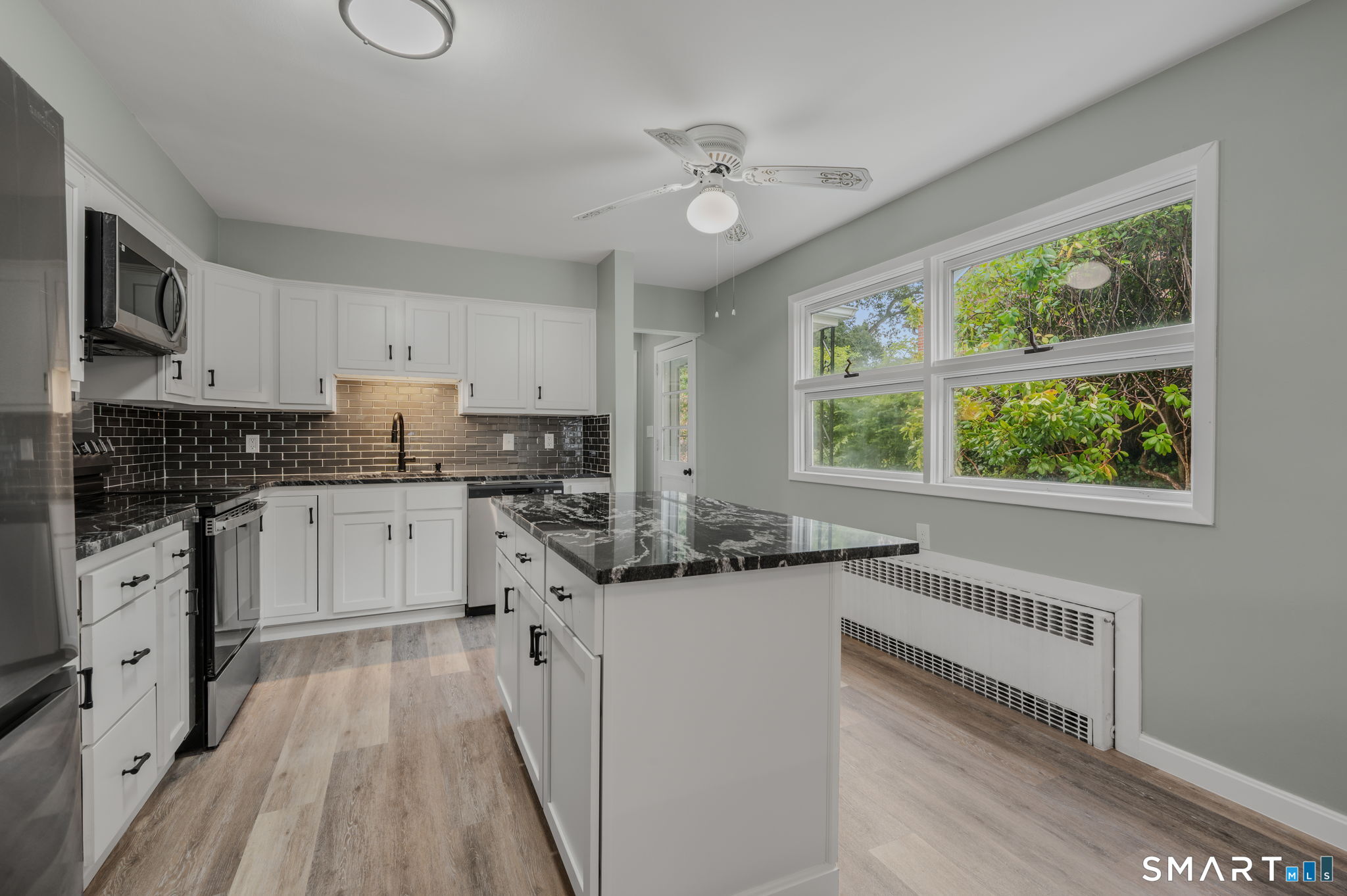 45 Mansfield Road New London, CT 06320 - Photo 10 of 31 Gallery Image 10