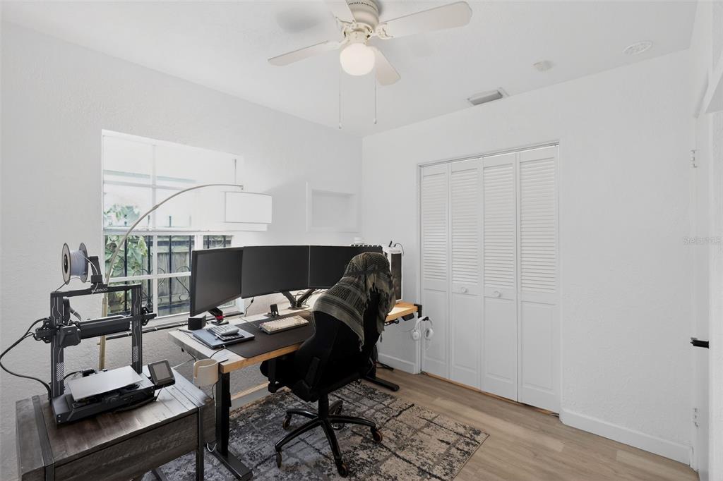 700 28th Street Orlando, FL 32805 - Photo 15 of 19 a view of a workspace with furniture