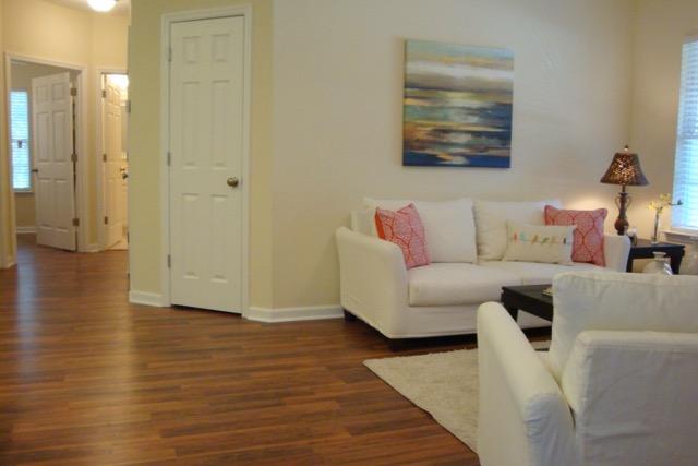 1303 Basildon Road Mount Pleasant, SC 29466 - Photo 6 of 13 DSC07320
