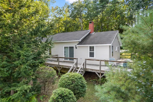 $400,000 | 14 King Road, Vassalboro, ME 04989