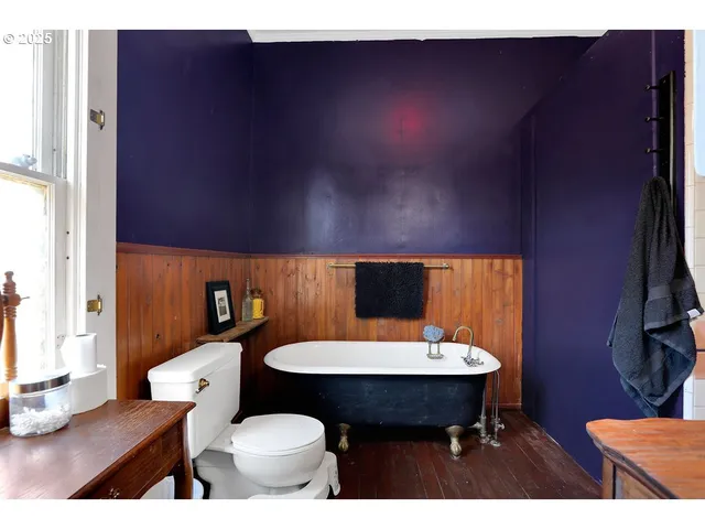 $515,000 | 1132 Ash Avenue, Cottage Grove, OR 97424