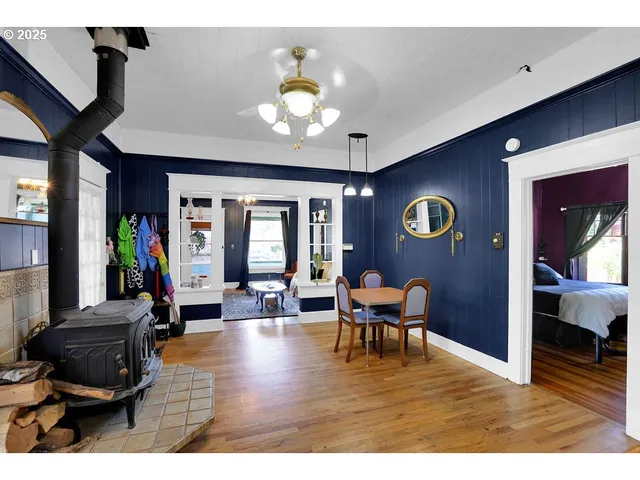 $515,000 | 1132 Ash Avenue, Cottage Grove, OR 97424