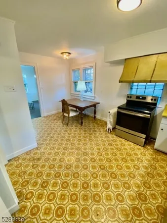 $6,600 | 136 South Centre Street, South Orange, NJ 07079