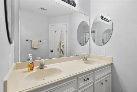 $359,900 | 5815 Weisinger Drive, Magnolia, TX 77354