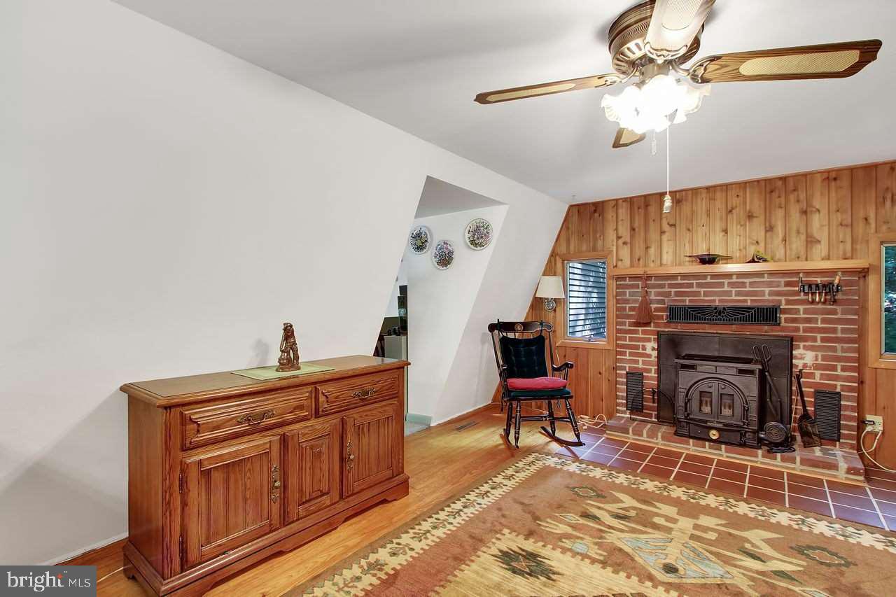 105 Two Ring Road Aspers, PA 17304 - Photo 3 of 25 Gallery Image 3