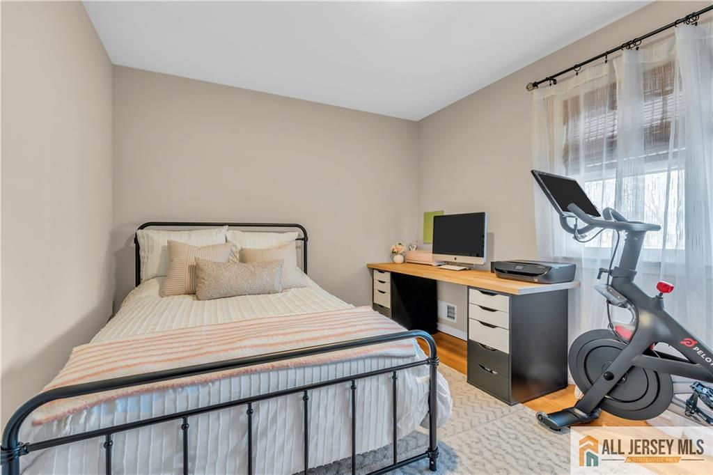 110 Oak Drive Middlesex, NJ 08846 - Photo 22 of 49