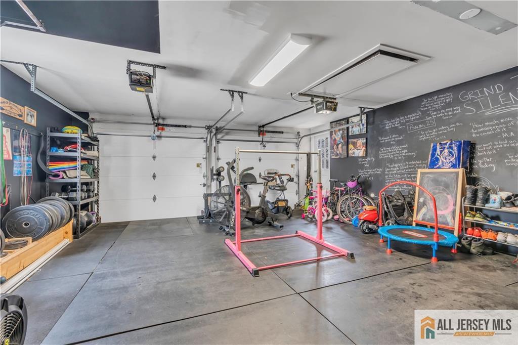 110 Oak Drive Middlesex, NJ 08846 - Photo 37 of 49