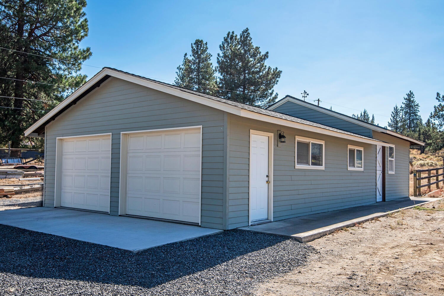60250 Hanes Road Bend, OR 97702 - Photo 19 of 28 22