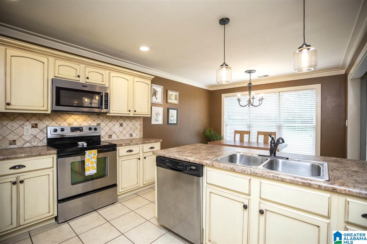 235 Odum Road Gardendale, AL 35071 - Photo 9 of 25
