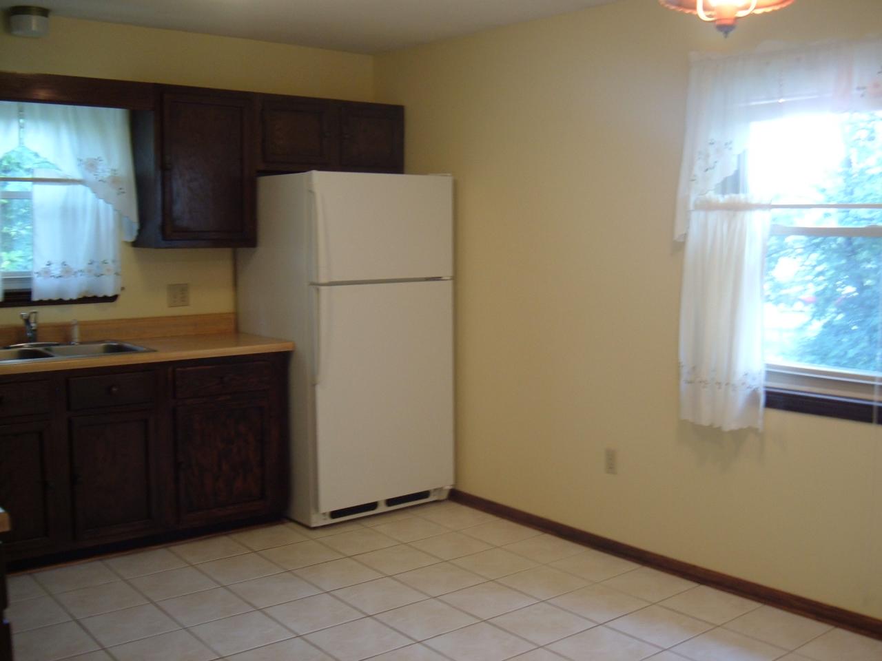 2416 Cannaday Road Northeast Roanoke, VA 24012 - Photo 6 of 8 KITCHEN 2