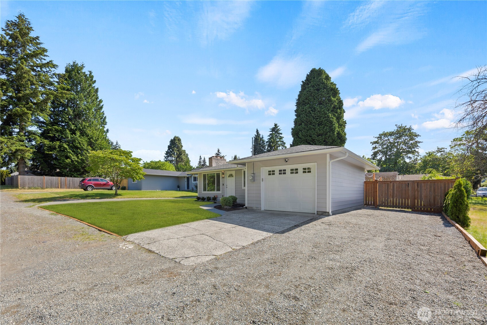 2147 Northeast 12th Street Renton, WA 98056 - Photo 3 of 30