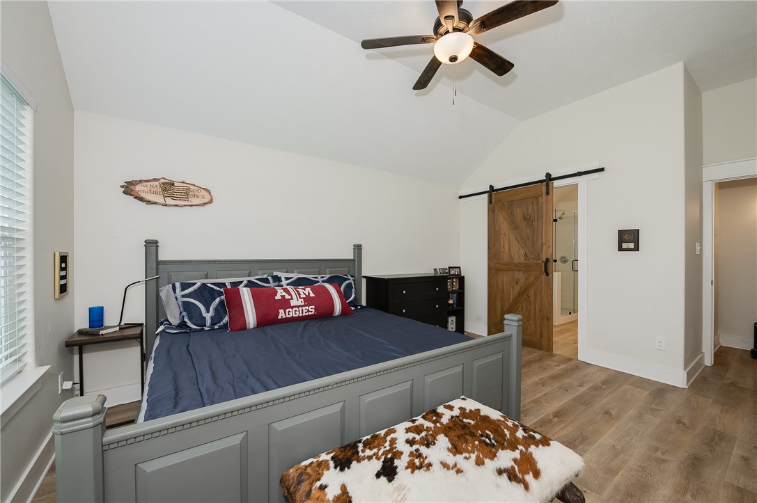 473 Brazos Bend Snook, TX 77879 - Photo 17 of 34