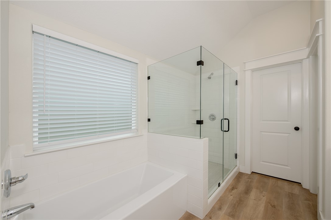 473 Brazos Bend Snook, TX 77879 - Photo 18 of 34