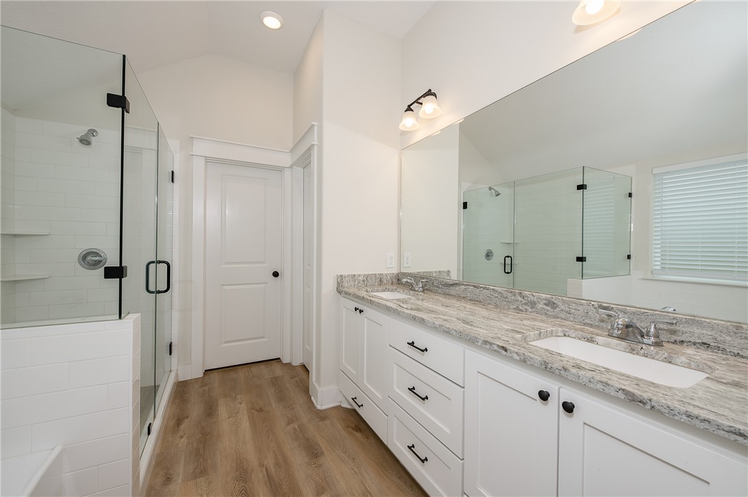 473 Brazos Bend Snook, TX 77879 - Photo 19 of 34