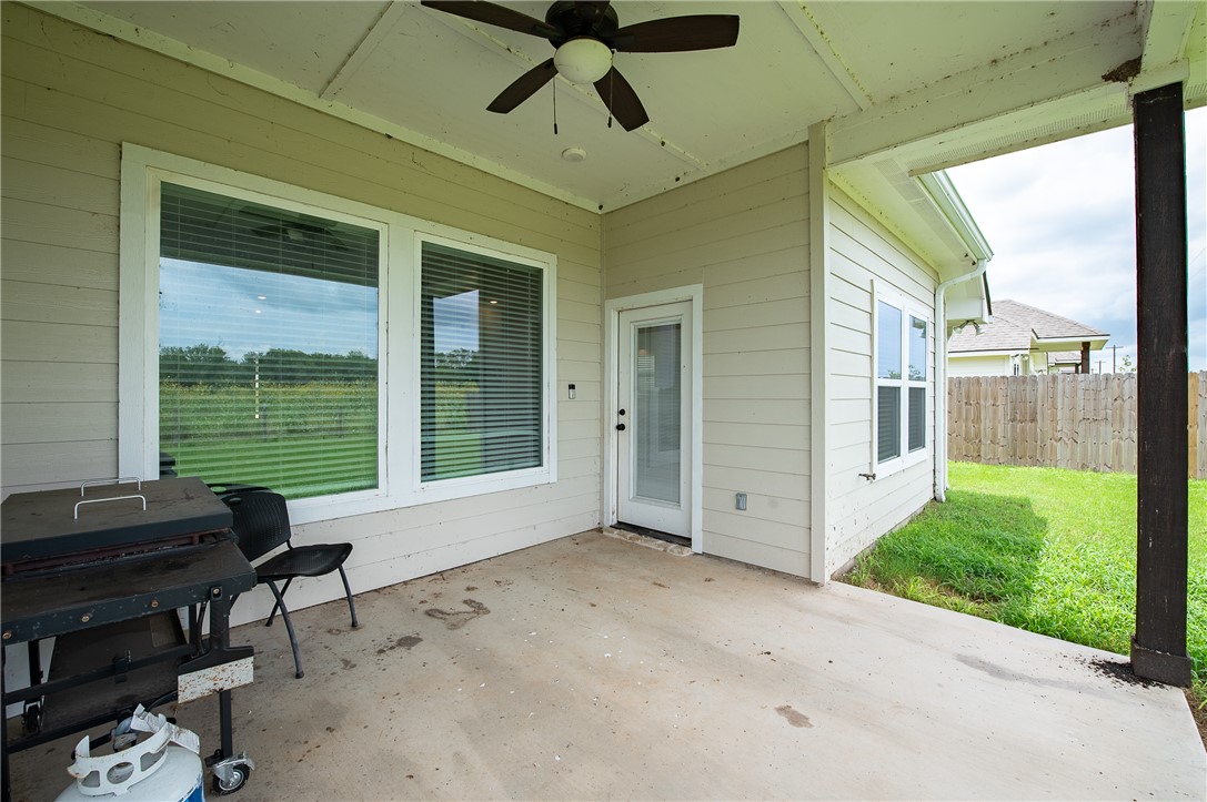473 Brazos Bend Snook, TX 77879 - Photo 27 of 34