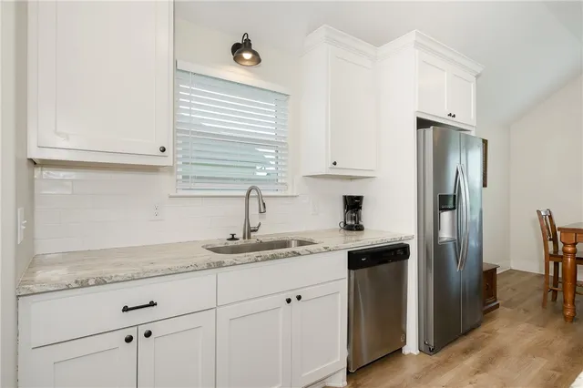 $299,999 | 473 Brazos Bend, Snook, TX 77879