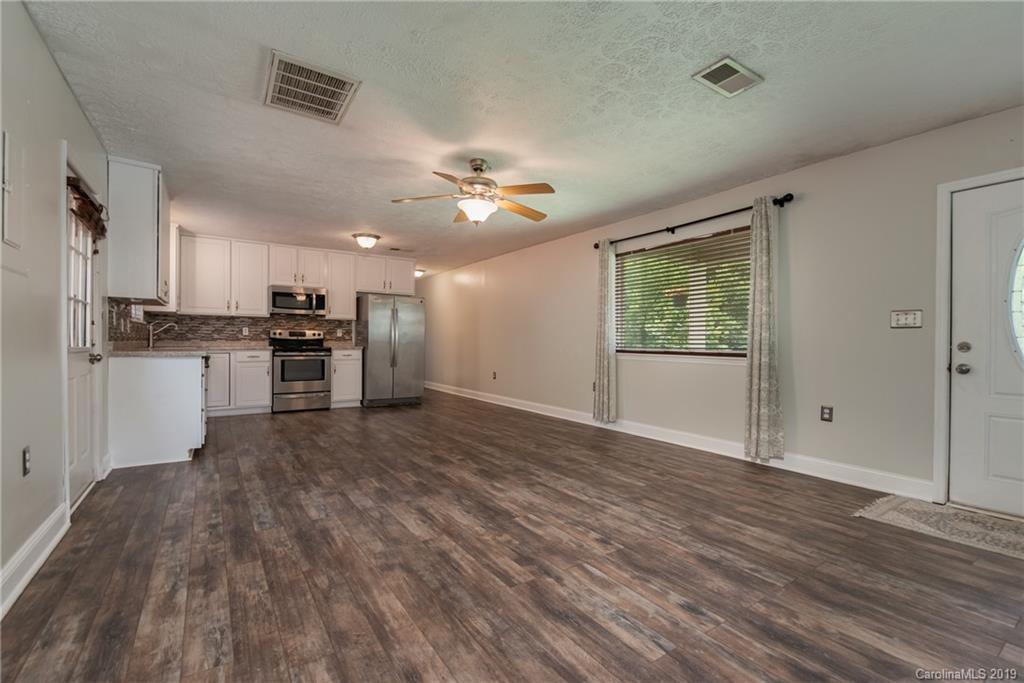 266 Pearidge Road Bostic, NC 28018 - Photo 4 of 16