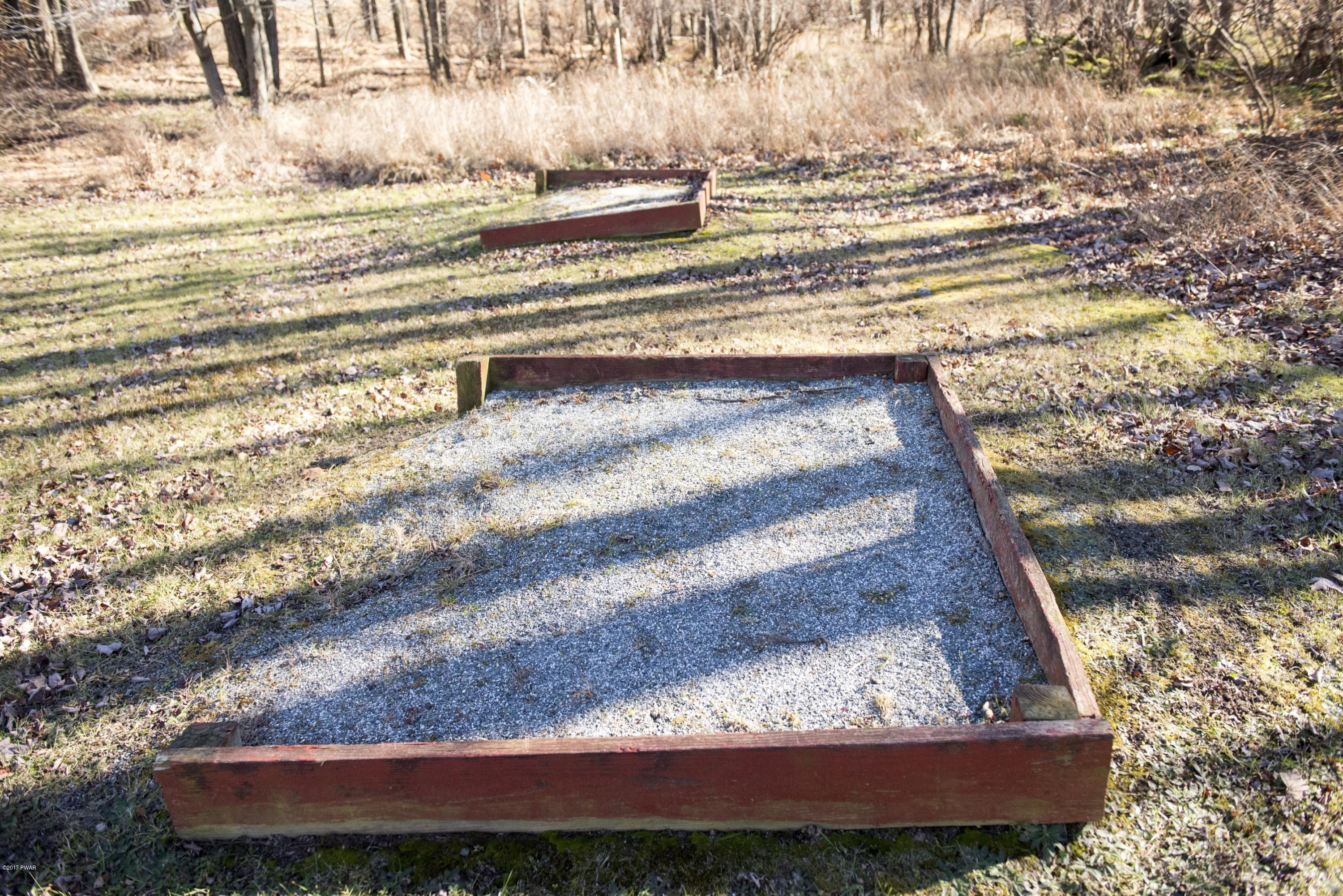 120 Lake In The Clouds Road Canadensis, PA 18325 - Photo 27 of 34 horseshoe pits
