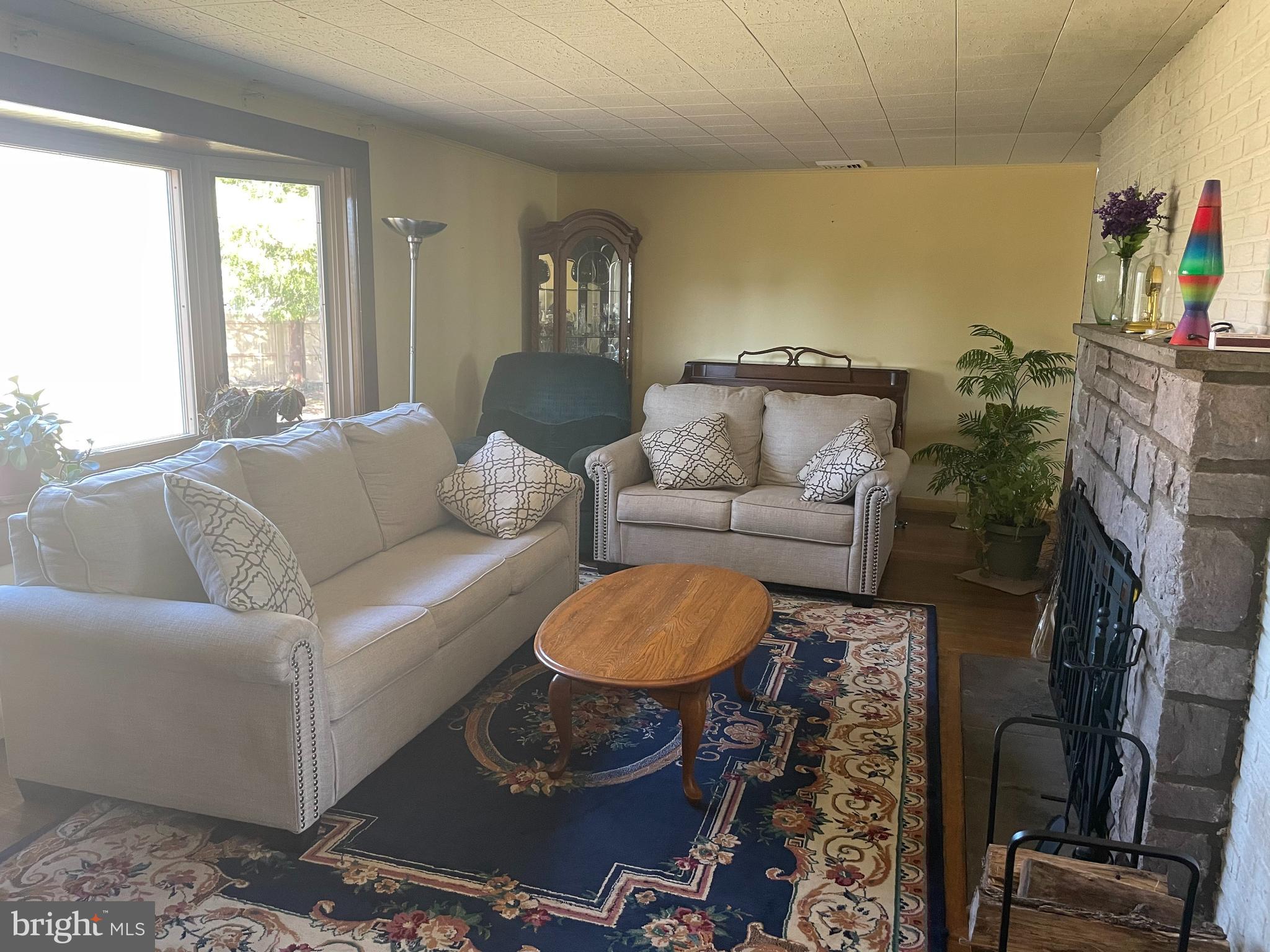 1017 Lavera Road Warminster, PA 18974 - Photo 6 of 56 living room
