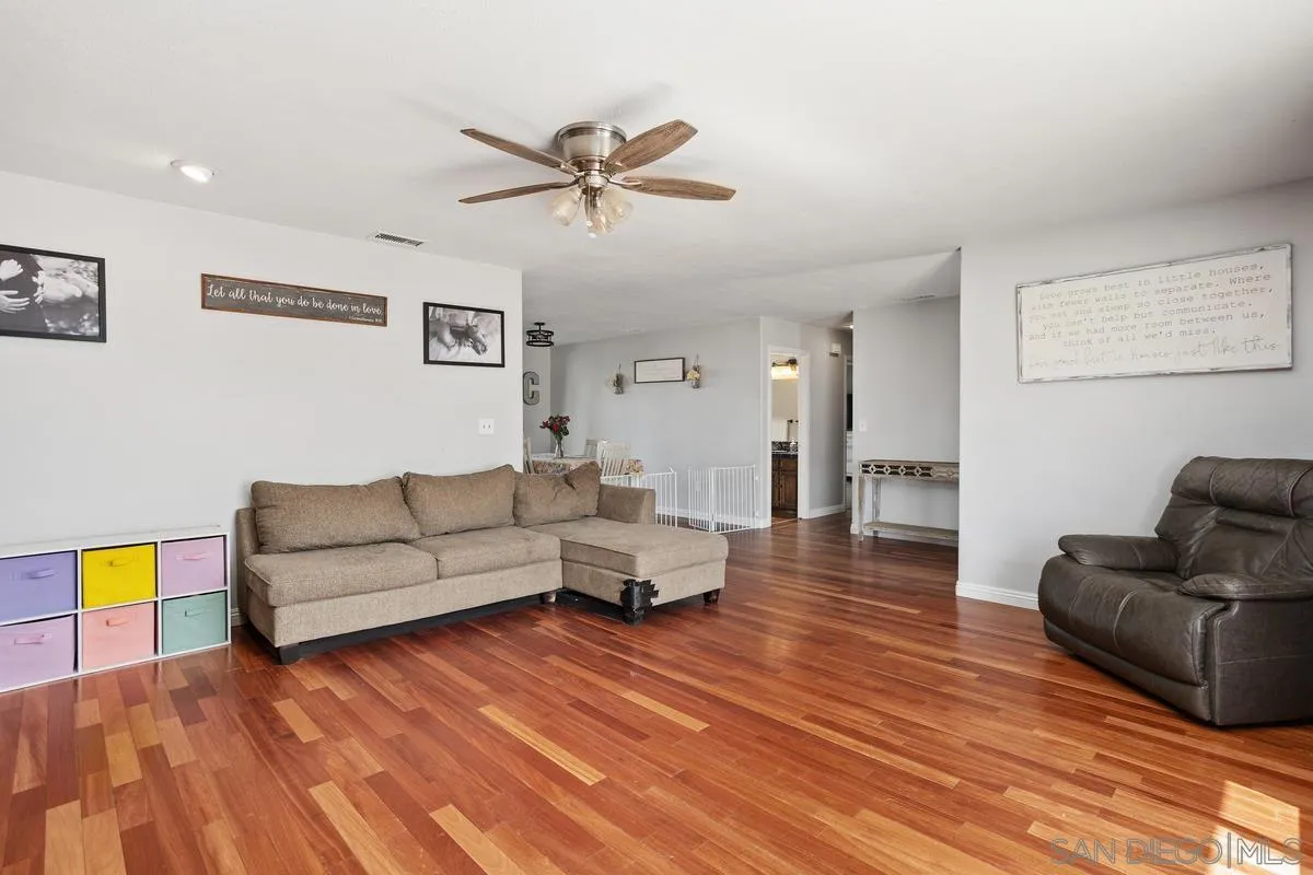 355 Amigos Road Ramona, CA 92065 - Photo 8 of 42 Gallery Image 8