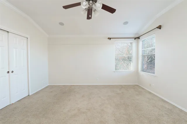 $2,400 | 8528 Harrier Drive, Unit 233, Austin, TX 78729