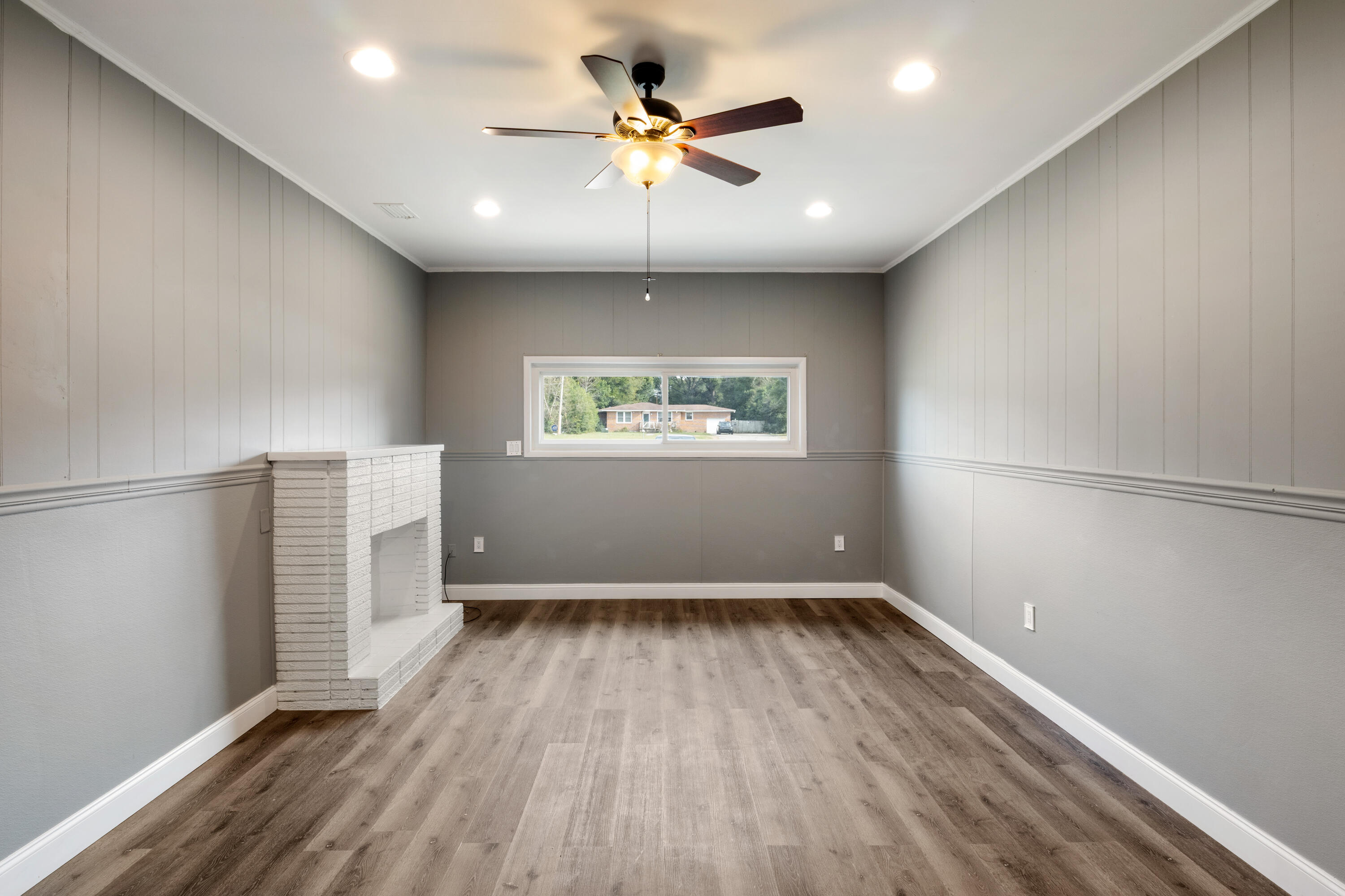 503 North New Warrington Road Pensacola, FL 32506 - Photo 11 of 26 bedroom 1