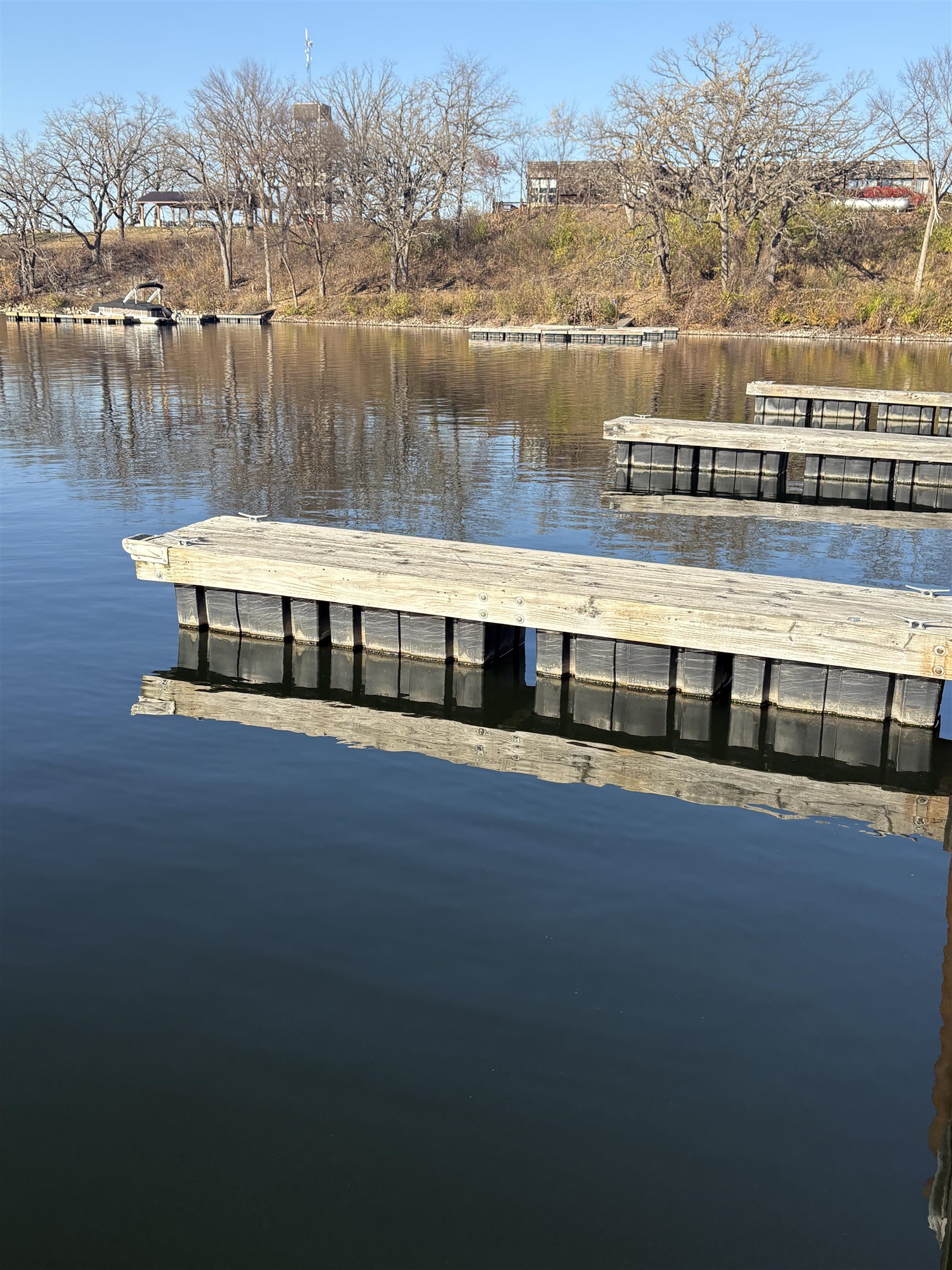 7-a255 Tomahawk Lane Apple River, IL 61001 - Photo 2 of 2 a view of a lake