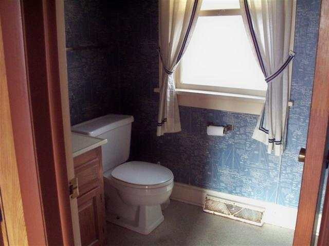 424 Rte 9W Bethlehem, NY 12077 - Photo 7 of 12 Photo 7
