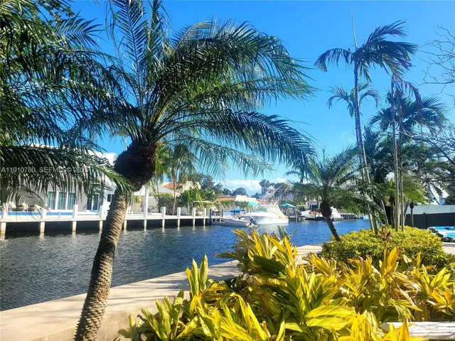 $3,200 | 1750 East Las Olas Boulevard, Unit 402, Fort Lauderdale, FL 33301