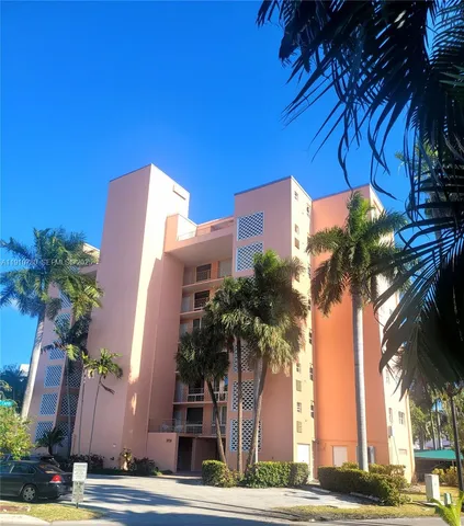 $3,200 | 1750 East Las Olas Boulevard, Unit 402, Fort Lauderdale, FL 33301