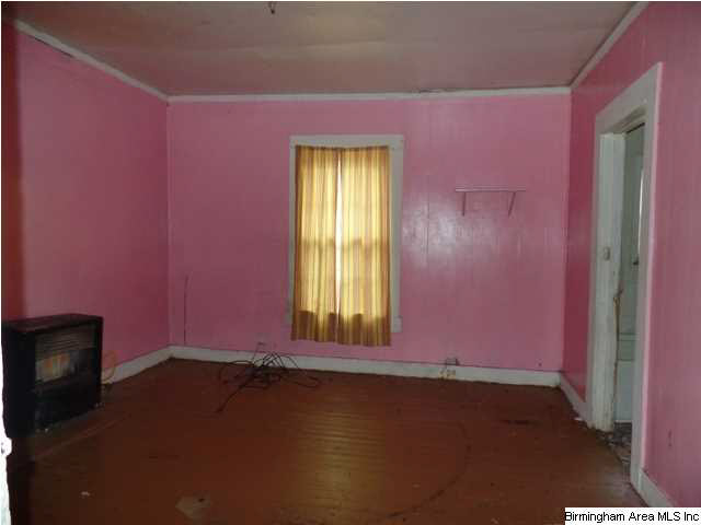 312 58th Street Fairfield, AL 35064 - Photo 5 of 11