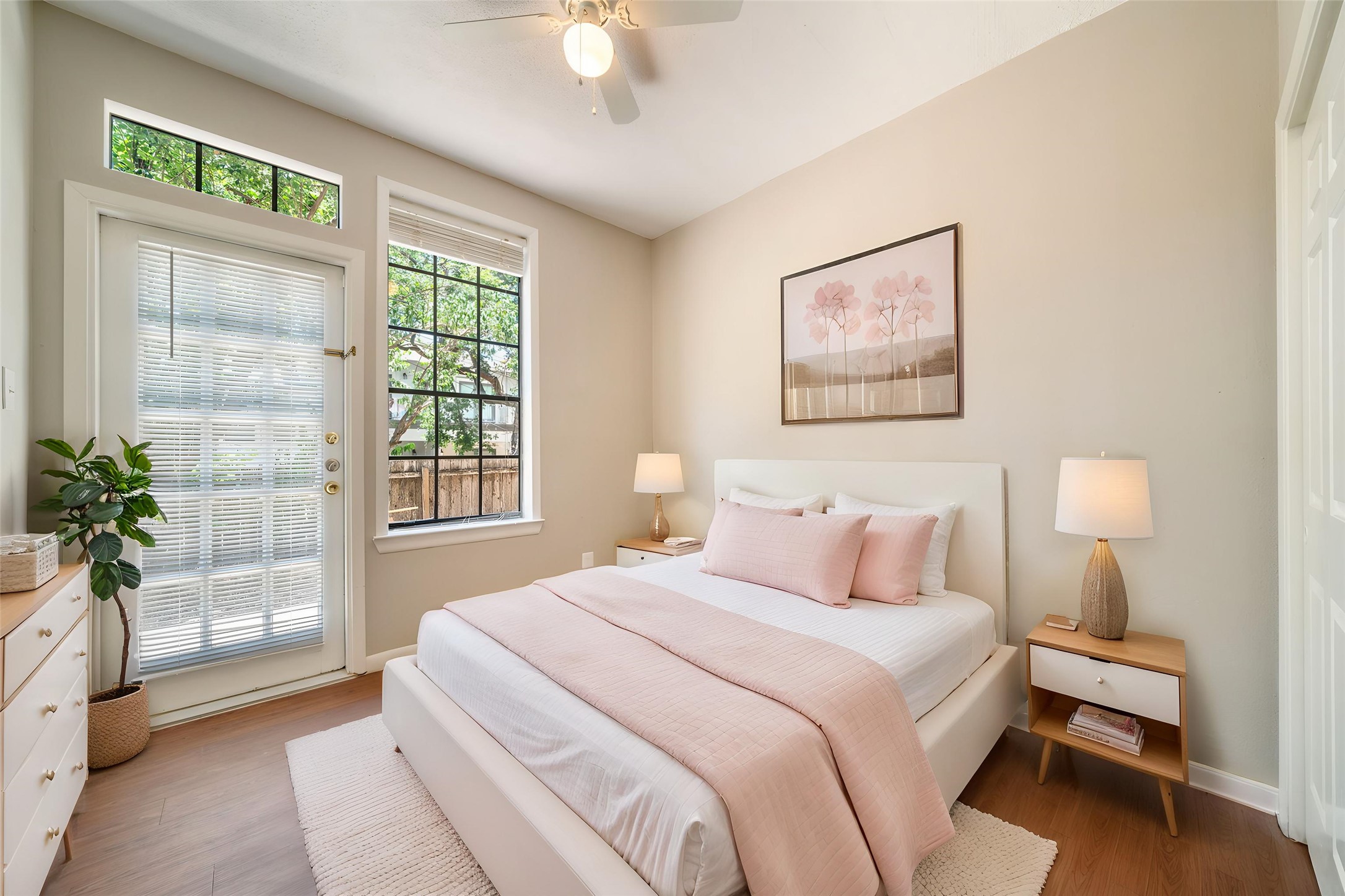 2300 Leon Street, Unit 101 Austin, TX 78705 - Photo 4 of 36 Virtually Staged