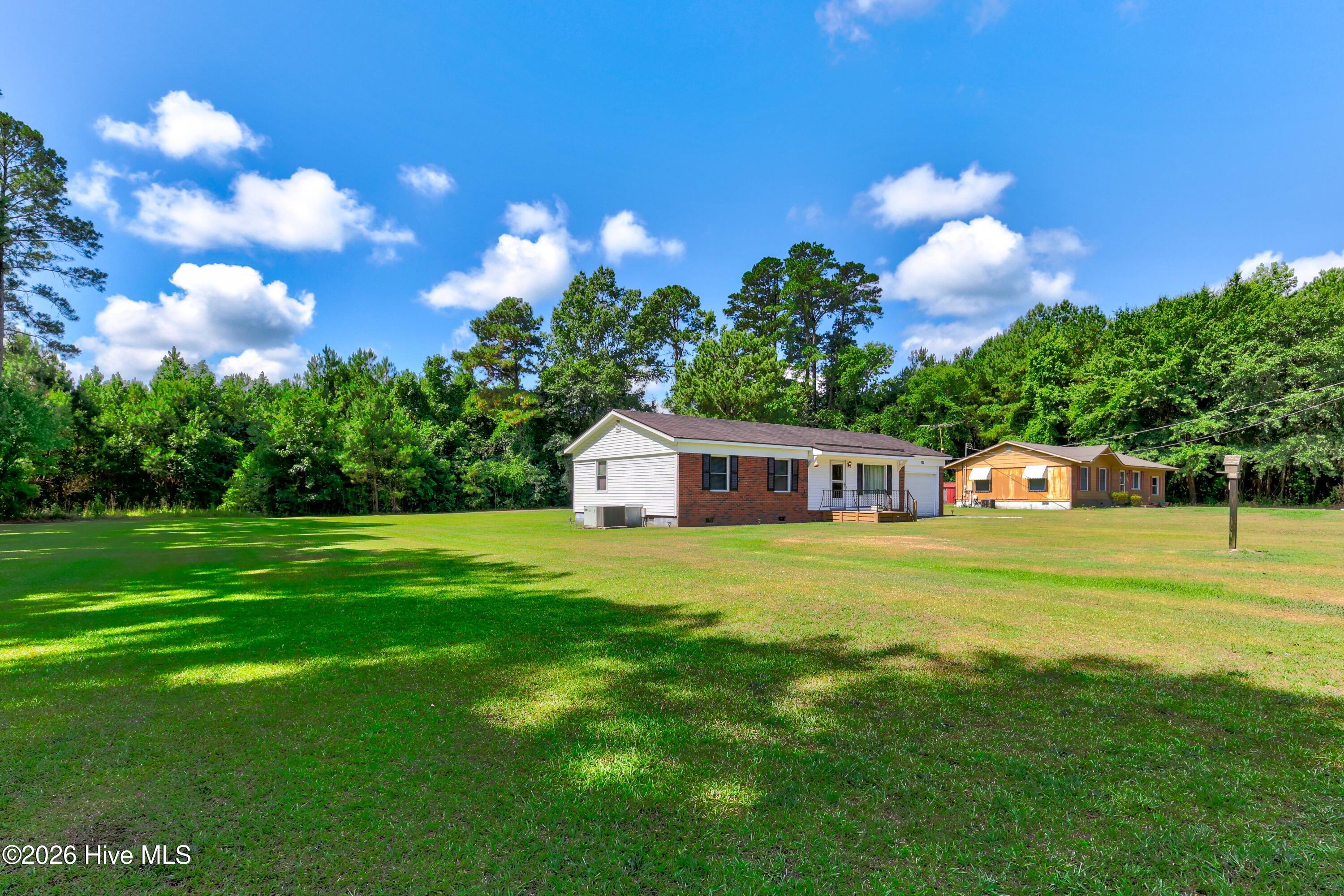 1688 West Wards Bridge Road Kenansville, NC 28349 - Photo 2 of 30