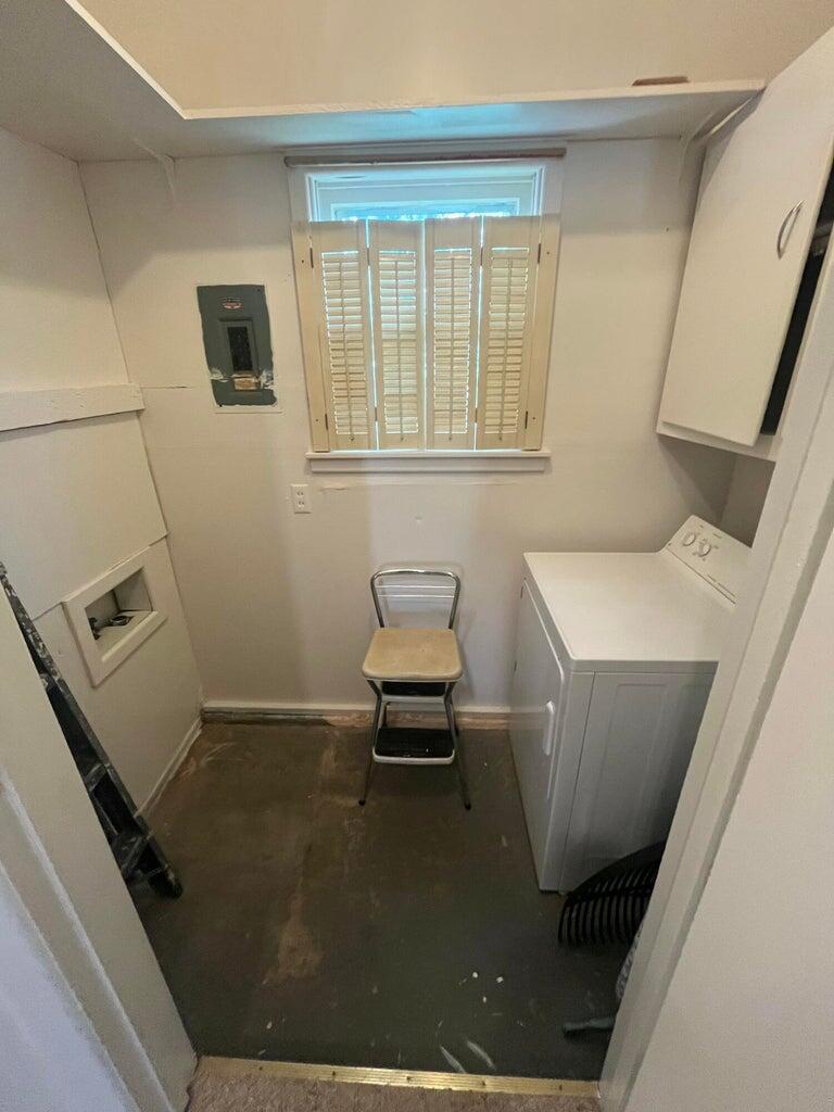 1413 Utica Plainview, TX 79072 - Photo 11 of 28 11