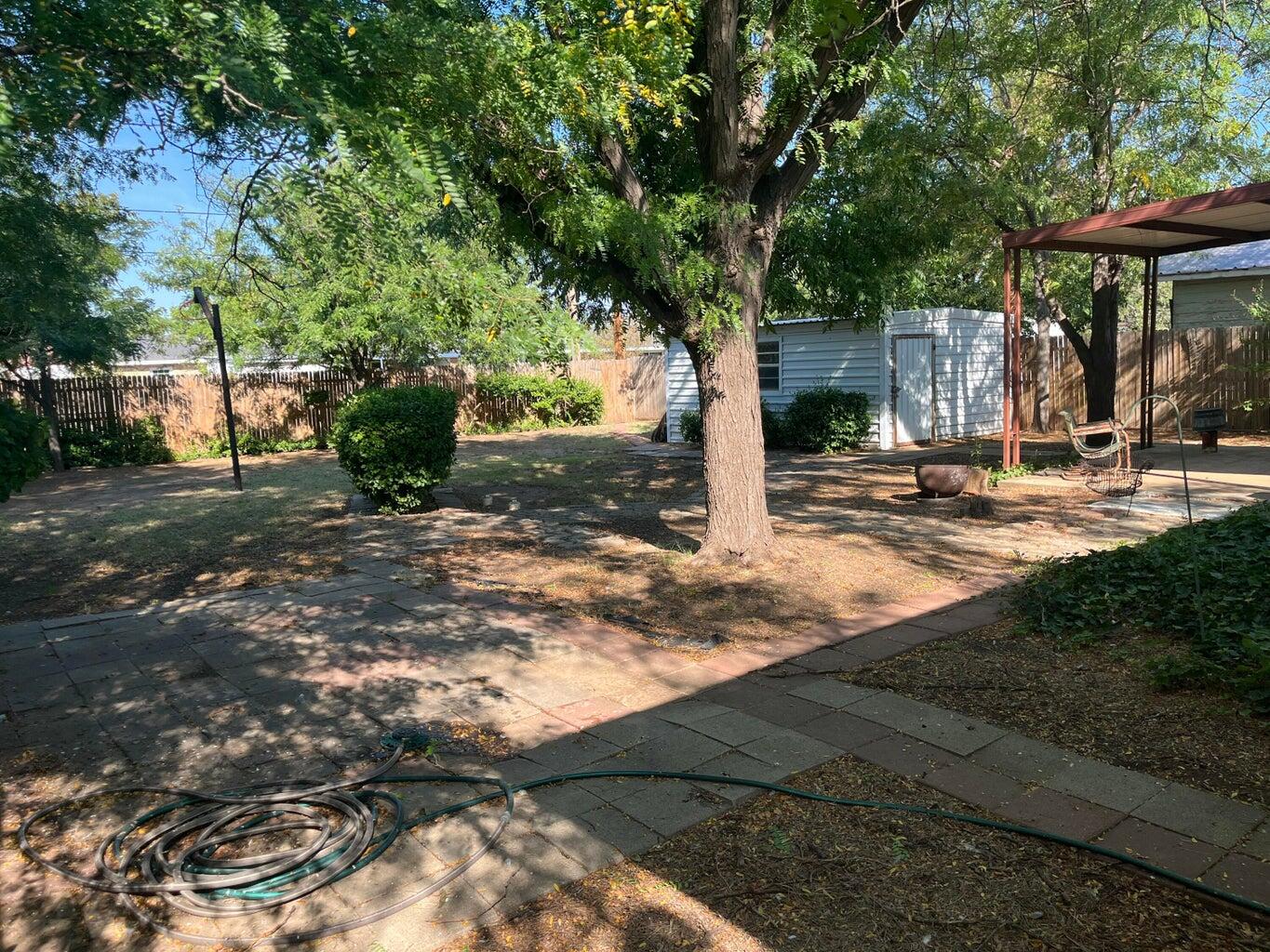 1413 Utica Plainview, TX 79072 - Photo 24 of 28 24