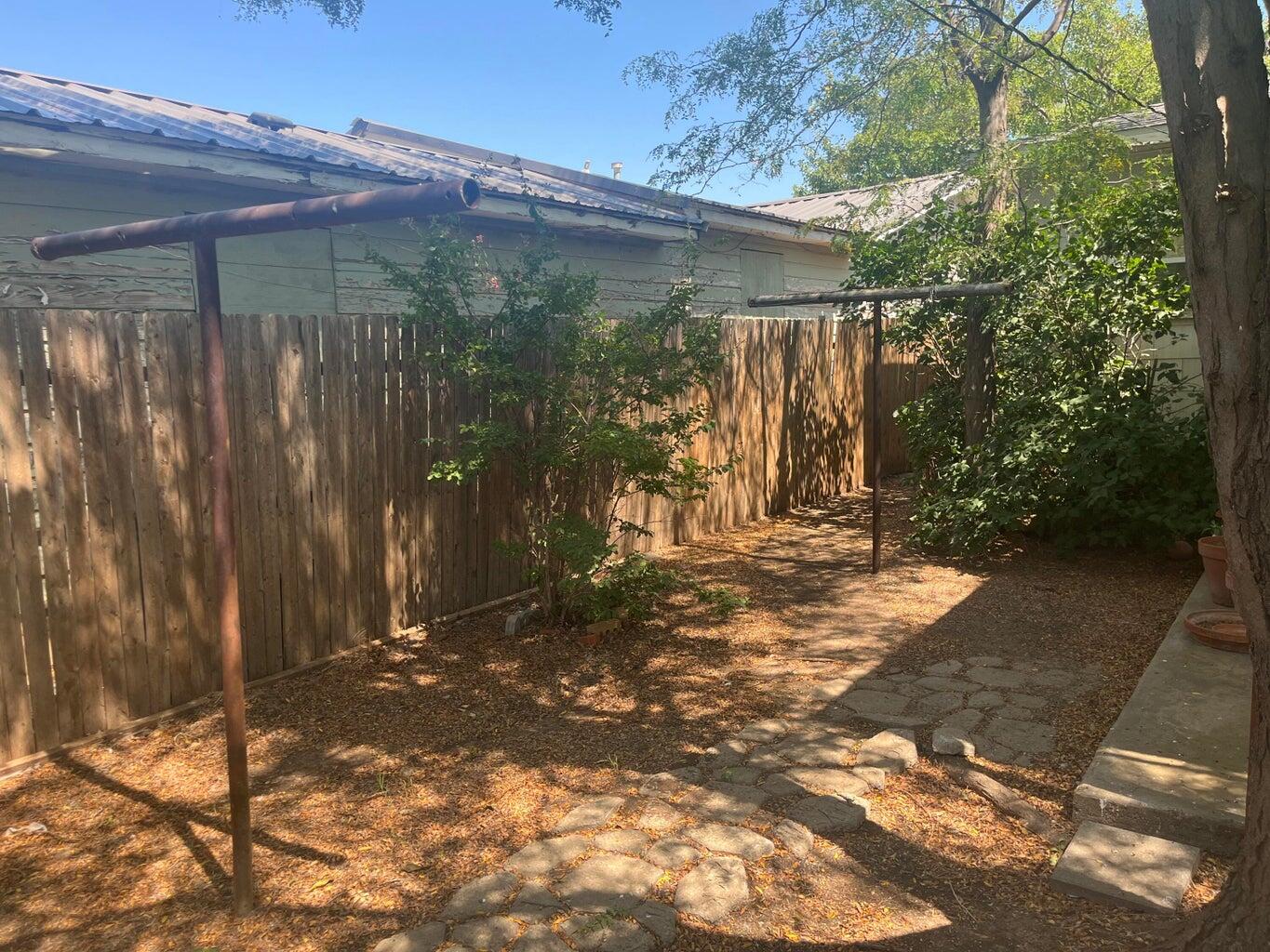 1413 Utica Plainview, TX 79072 - Photo 27 of 28 27