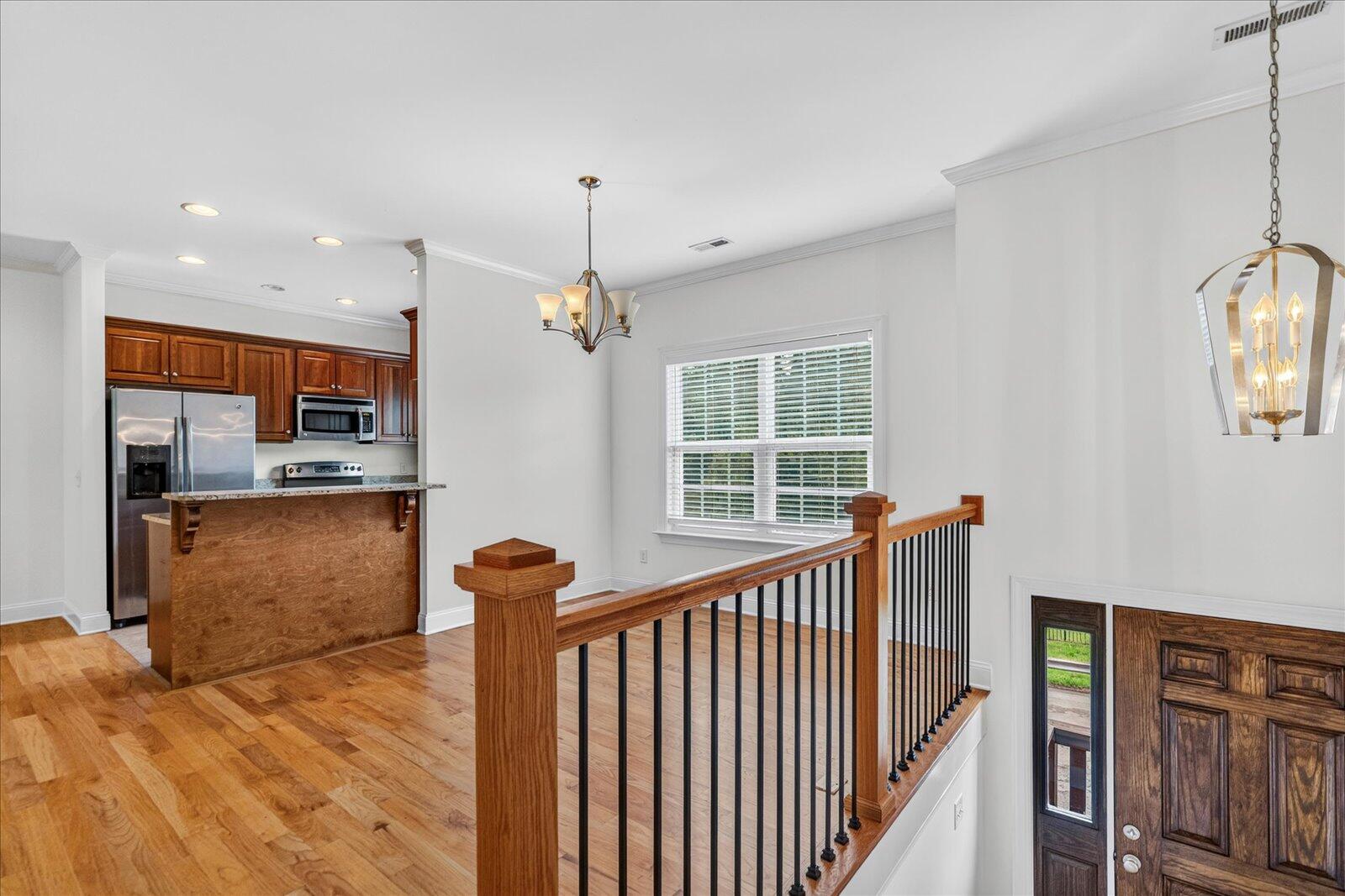 816 Altamont Road Chattanooga, TN 37415 - Photo 6 of 37 04-816 Altamont-4