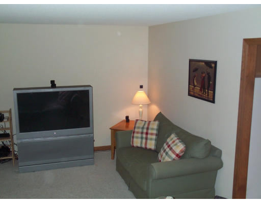 174 Palmer Road Brimfield, MA 01010 - Photo 6 of 11 Gallery Image 6