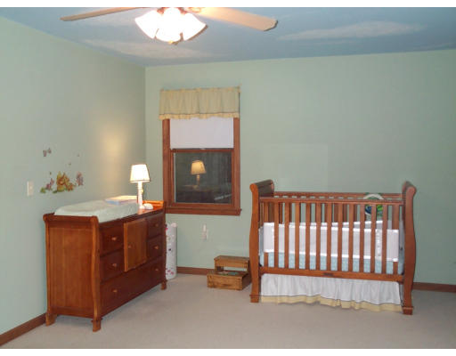 174 Palmer Road Brimfield, MA 01010 - Photo 9 of 11 Gallery Image 9