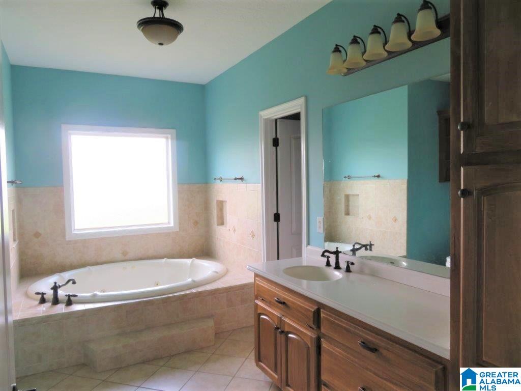 598 Angel Station Road Jacksonville, AL 36265 - Photo 10 of 37