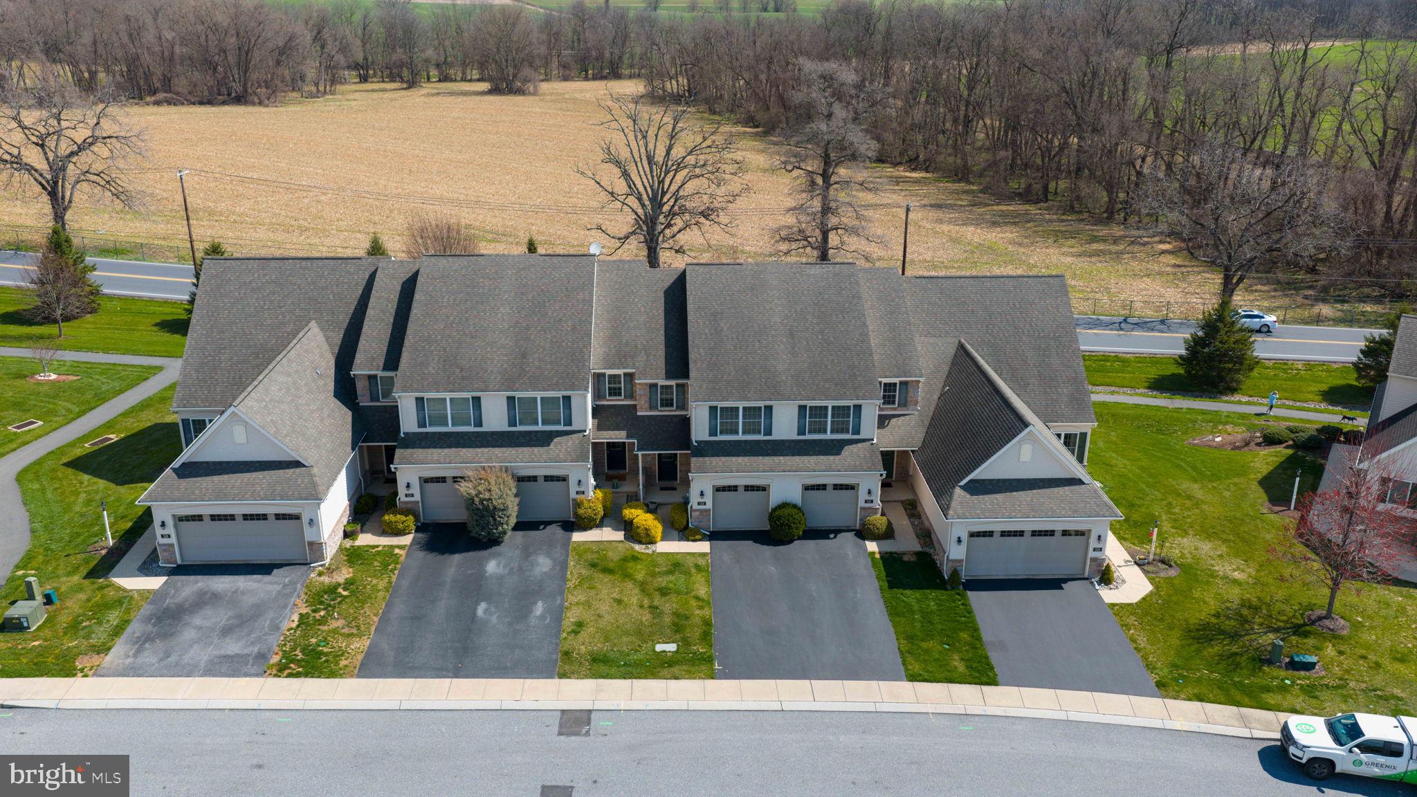 524 White Chapel Road Lancaster, PA 17603 - Photo 4 of 61