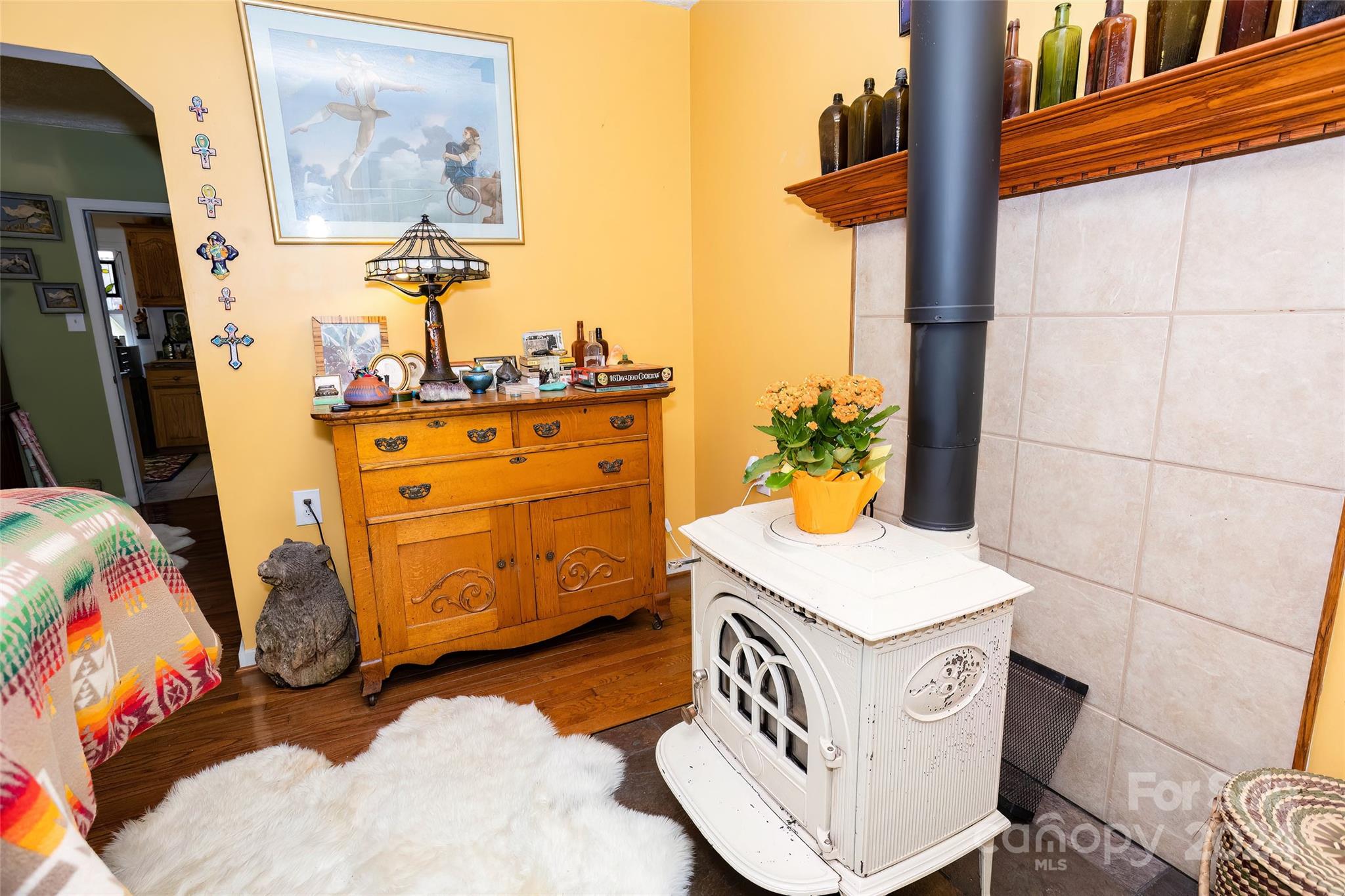 3786 Broad Street Clyde, NC 28721 - Photo 9 of 48