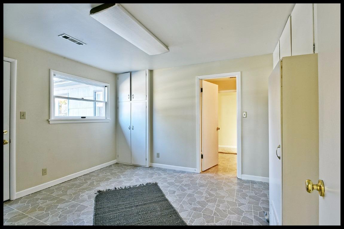 3832 Grant Road Central Point, OR 97502 - Photo 18 of 35 Additional Photo