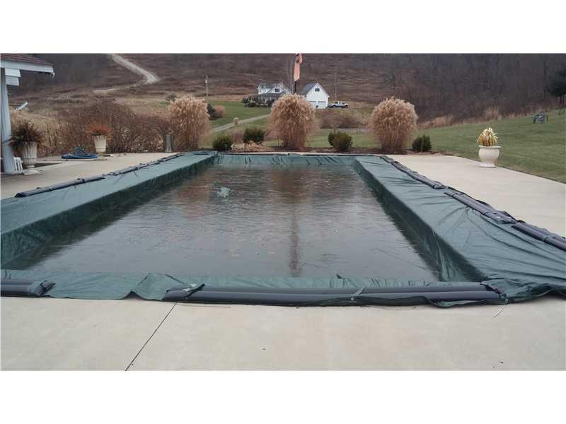 385 Bacon Run Road Clarksville, PA 15322 - Photo 8 of 25 Swimming Pool/Hot Tub/Sauna.